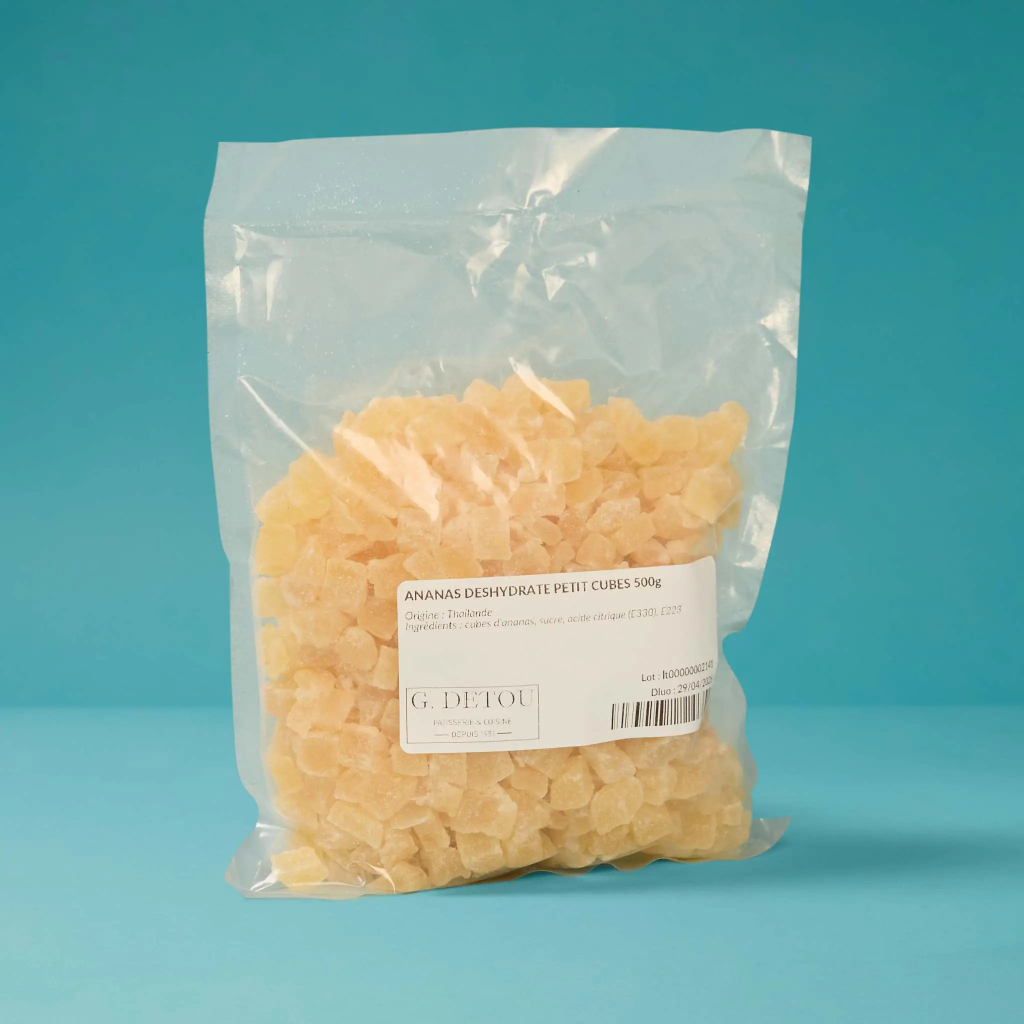 Dried pineapple, small cubes, 500g
