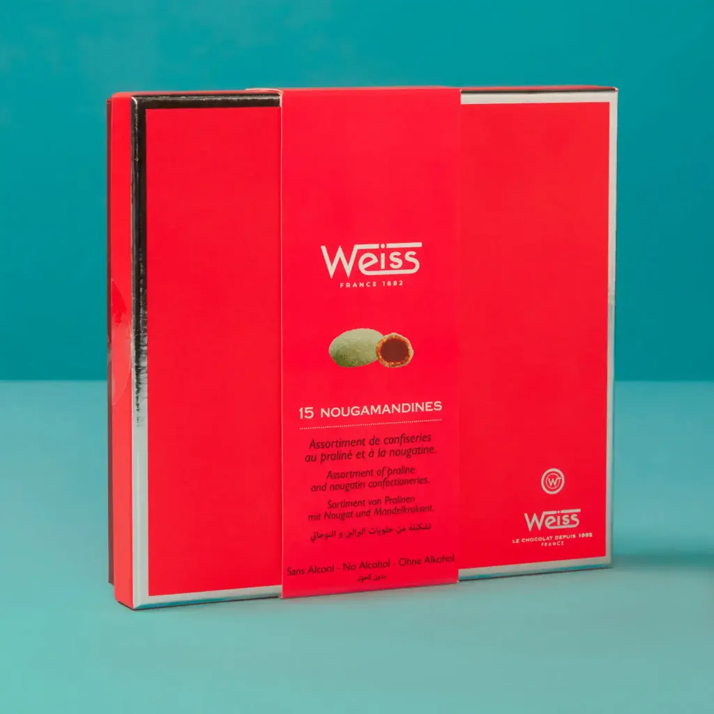 Chocolate filled with almond/hazelnut praline nougat 15 candies 200g Weiss