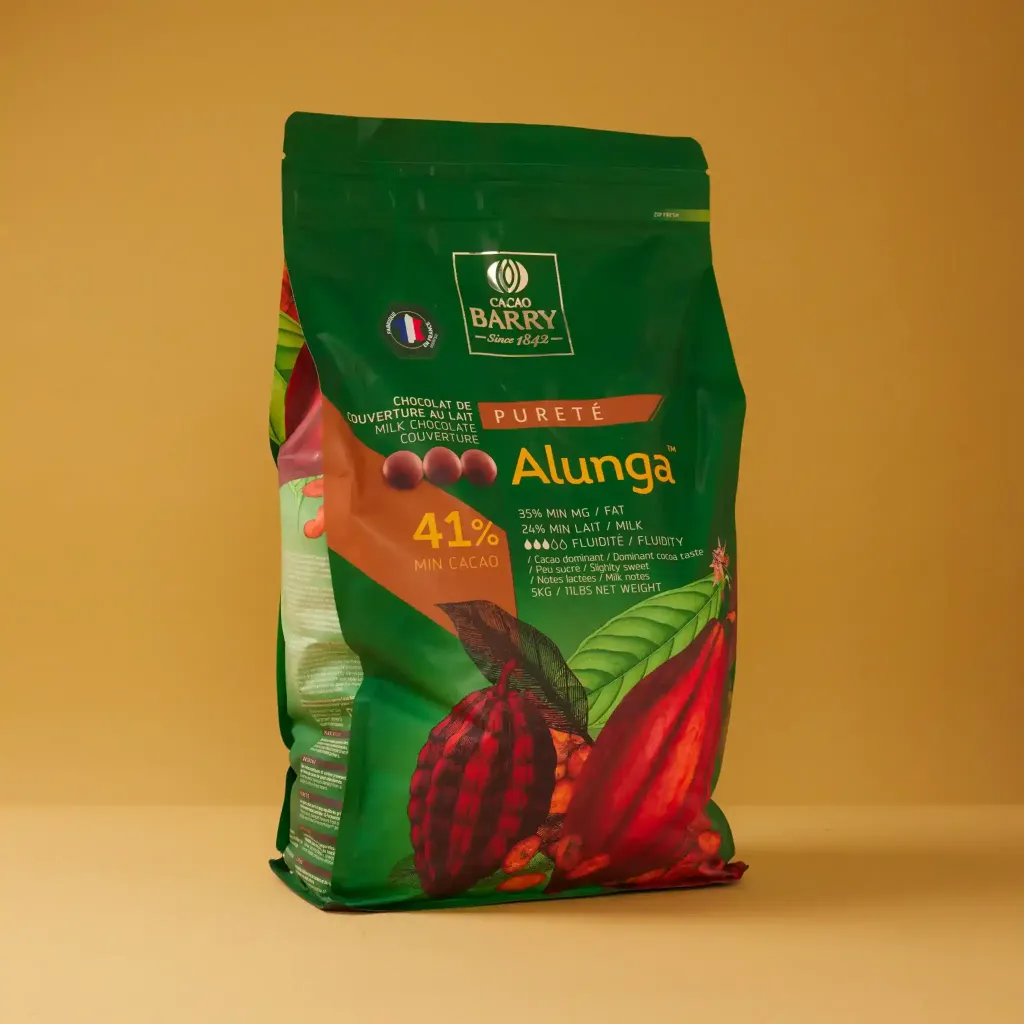 Milk chocolate couverture pistoles alunga 41% milk 5kg barry