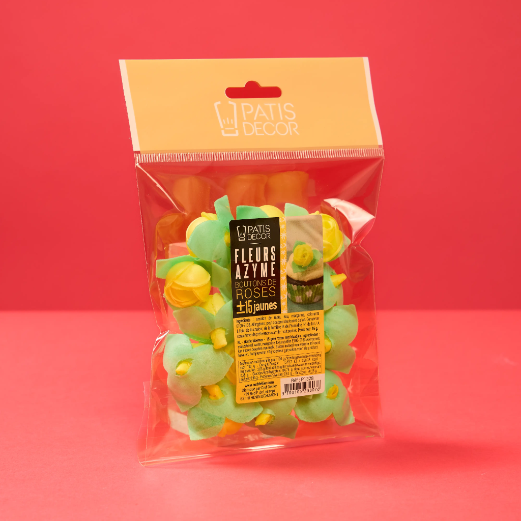 Yellow wafer rosebuds / 15